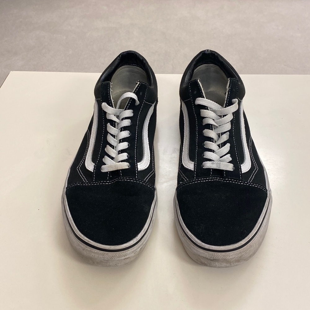 Men’s Van’s size 12.